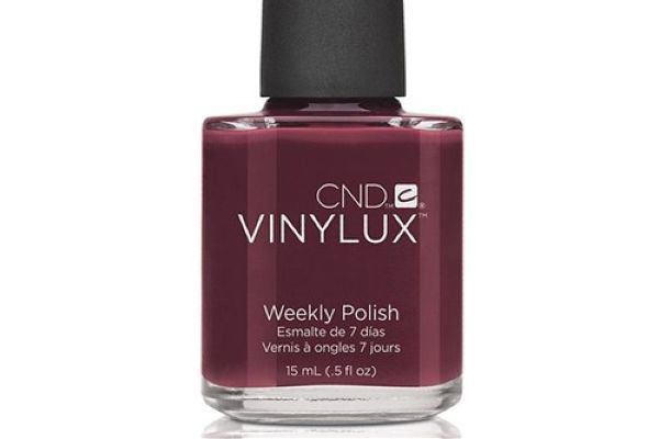 CND Vinylux vs Shellac: Which Long-Lasting Polish is Right for You?